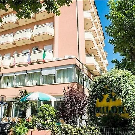 Hotel Milord Cesenatico Exteriör bild