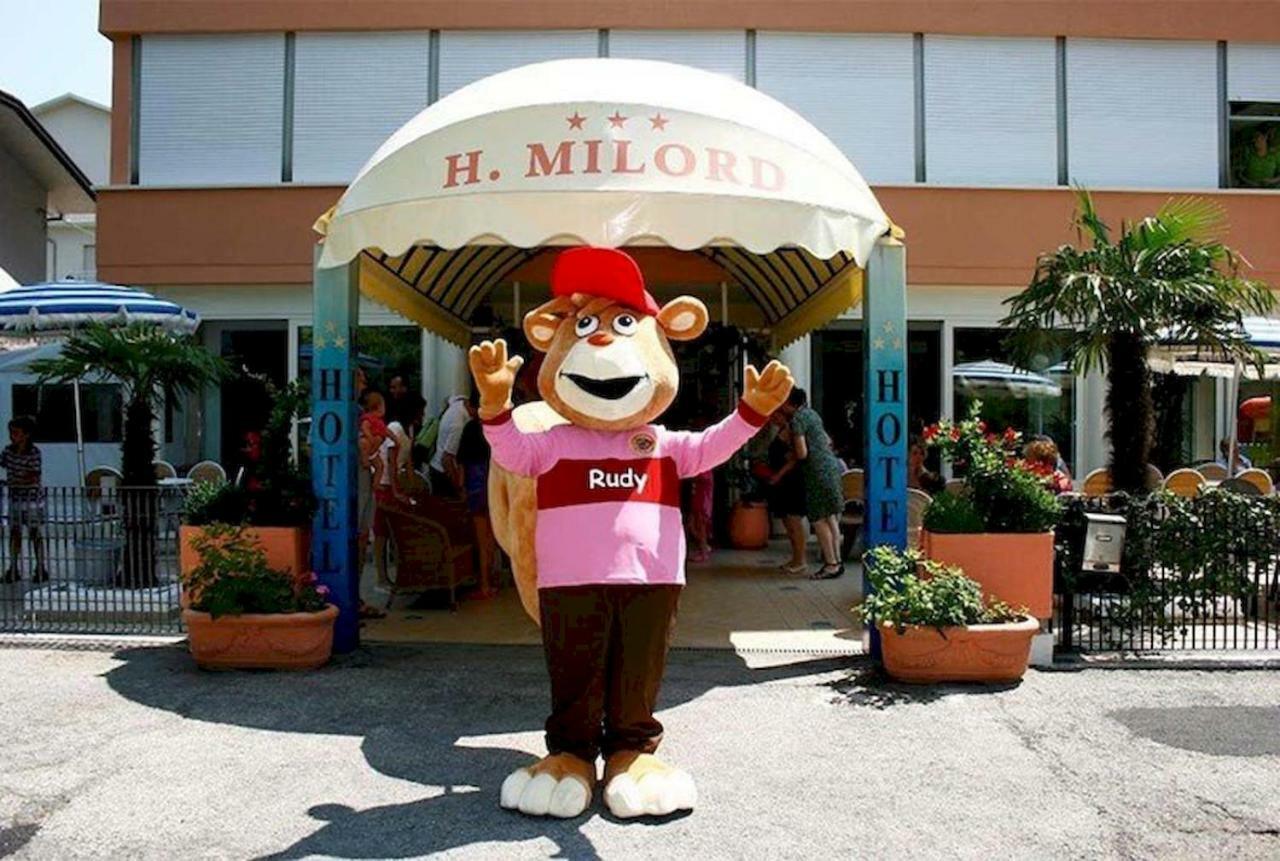 Hotel Milord Cesenatico Exteriör bild